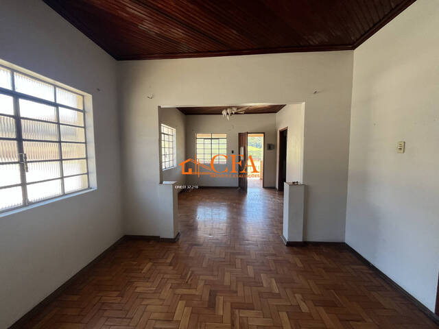#CFA001 - Casa para Venda em Camanducaia - MG - 2
